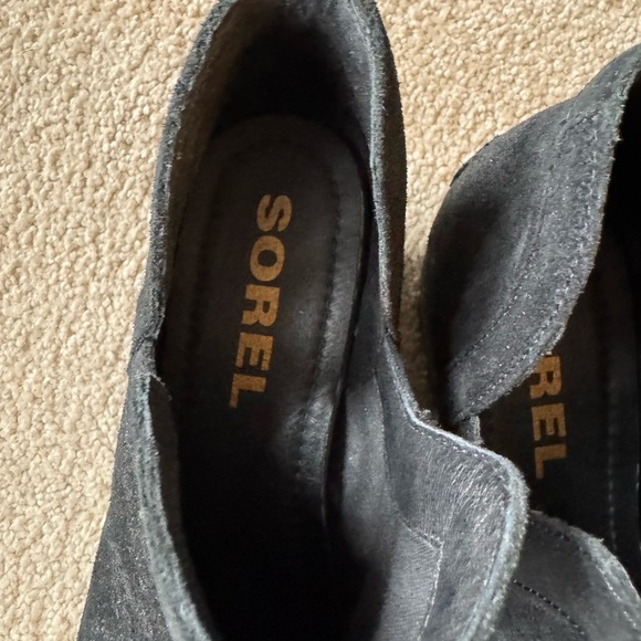 Sorel black leather booties size 8.5 - Picture 3 of 6